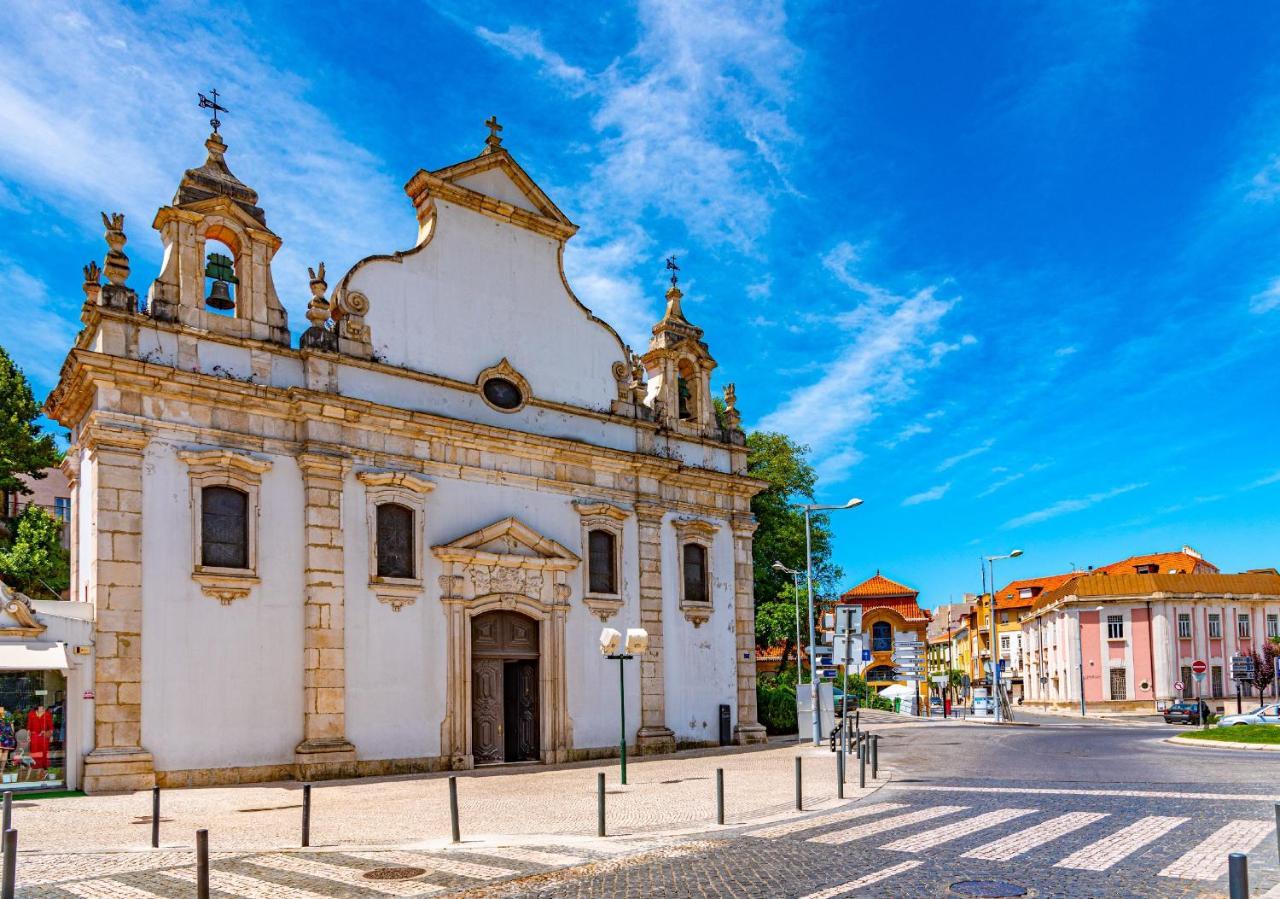 Heritage House Leiria Esterno foto